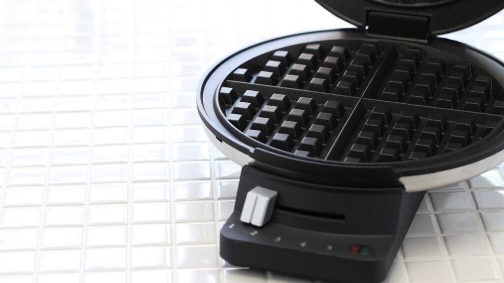 Clean Waffle Maker